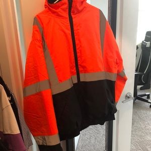 Airport style bomber